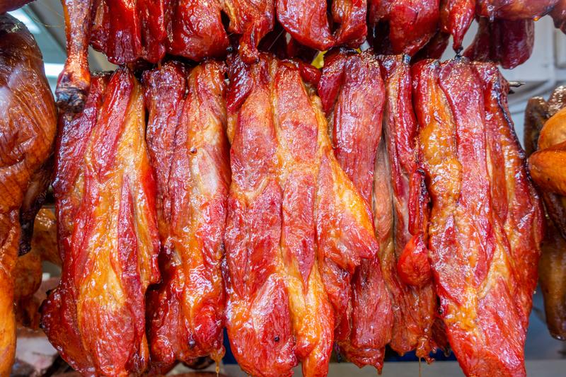 Illustration for article titled How to make char siu like the Chinese barbecue masters